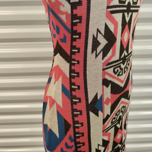 🆕Flying Tomato | Aztec Print Bodycon Sweater Dress Size Small Women's - Picture 10 of 16